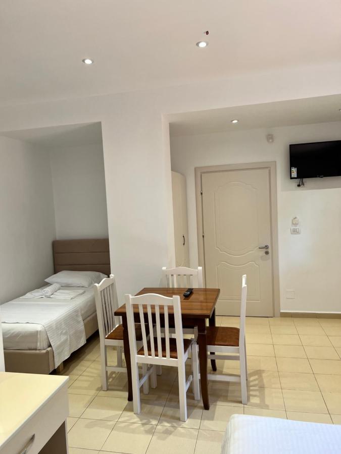 Moscopole Hotel